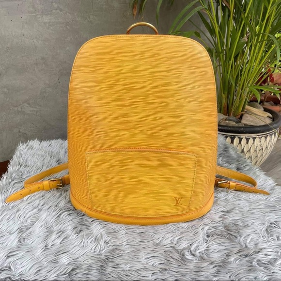 🤗CUTE💛Auth Louis Vuitton Yellow Epi Backpack 🎒 - Picture 3 of 16